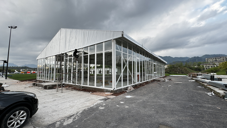 glass tent
